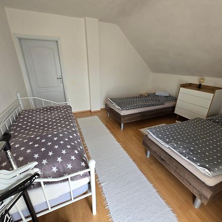 Appartement In Nitra Under The Zobor-Hill المظهر الخارجي الصورة